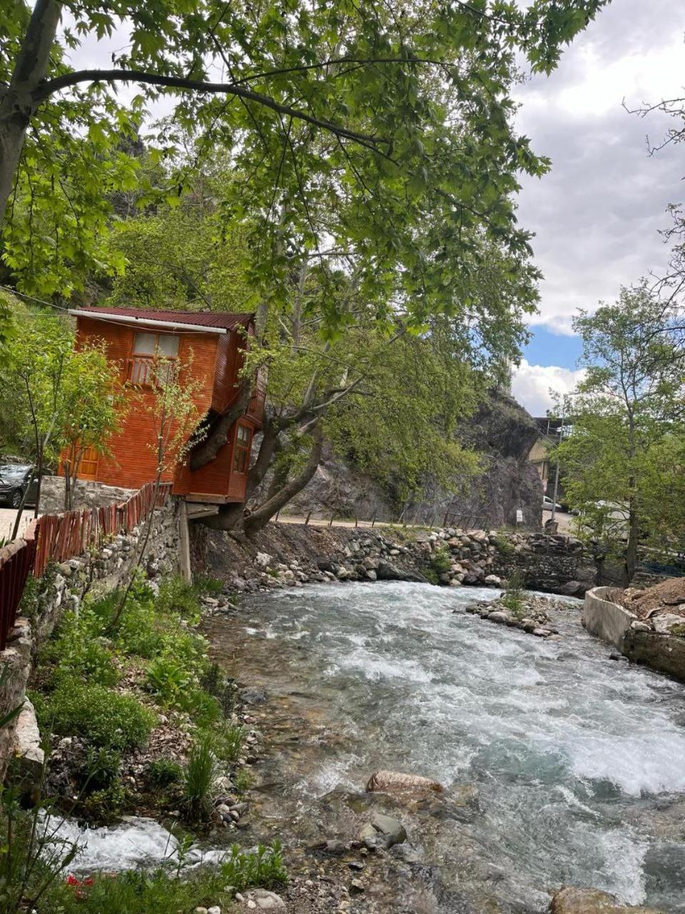 Kapuzbasi Selalesi Bastuerk Dinlenme Tesisleri Hotel Büyükçakır Екстериор снимка